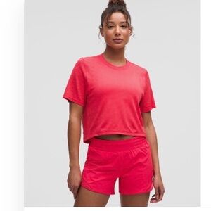 lululemon athletica swiftly Hugh low Cropped Red Glow Short Sleeve Tee